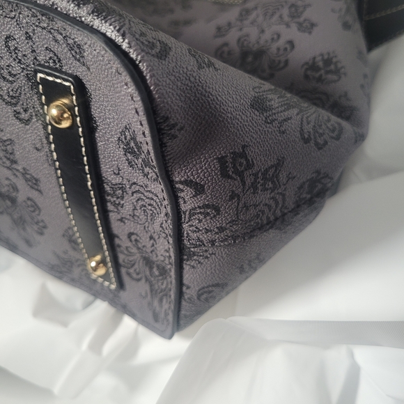 Disney Dooney & Bourke Haunted Mansion bag - Picture 10 of 10